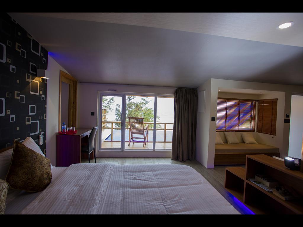 Ripple Beach Inn Хулхумале Номер фото