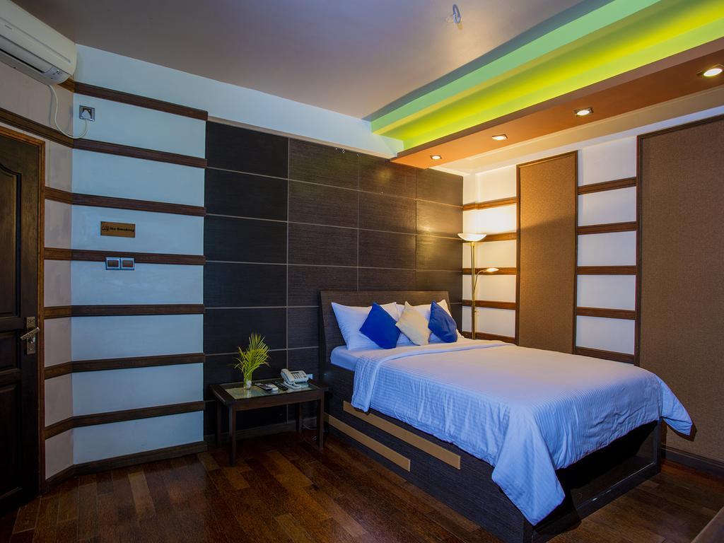 Ripple Beach Inn Хулхумале Номер фото