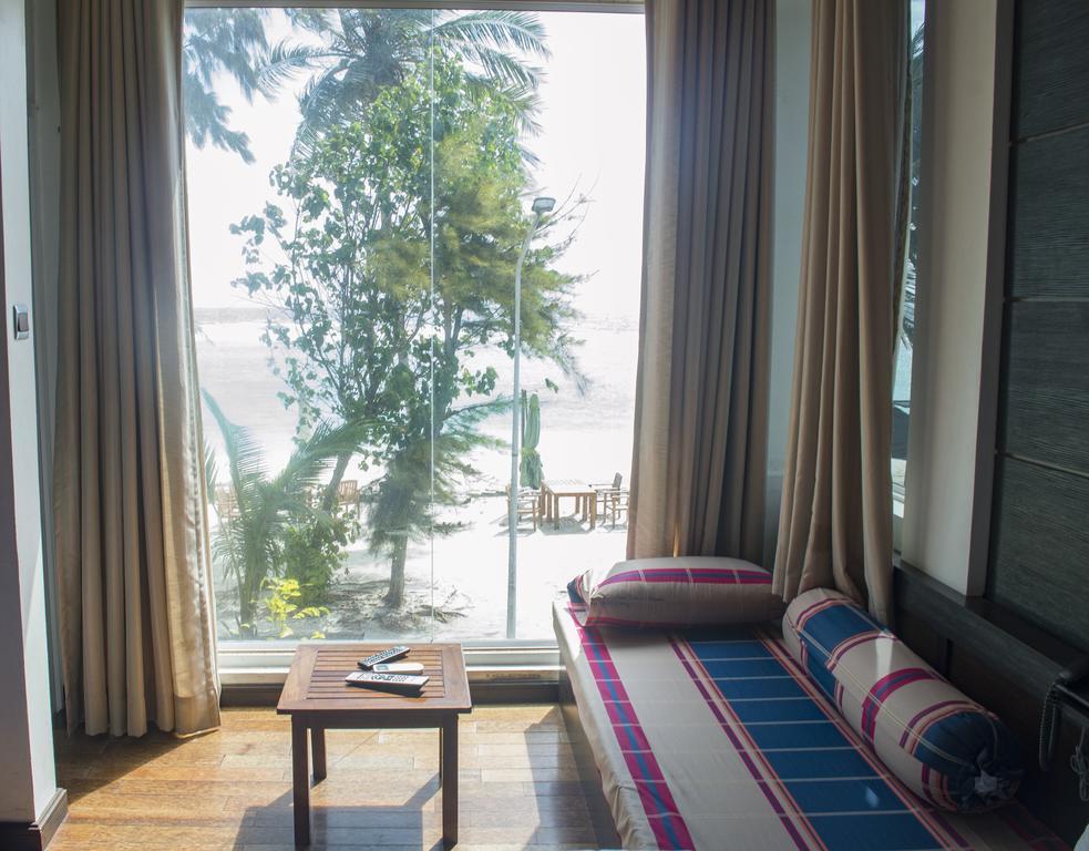 Ripple Beach Inn Хулхумале Экстерьер фото