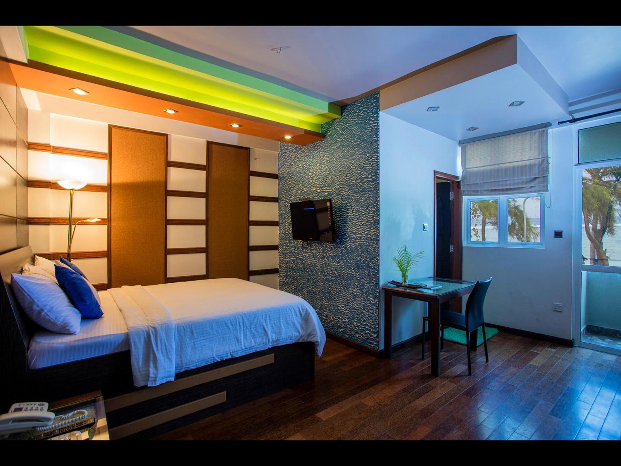 Ripple Beach Inn Хулхумале Экстерьер фото